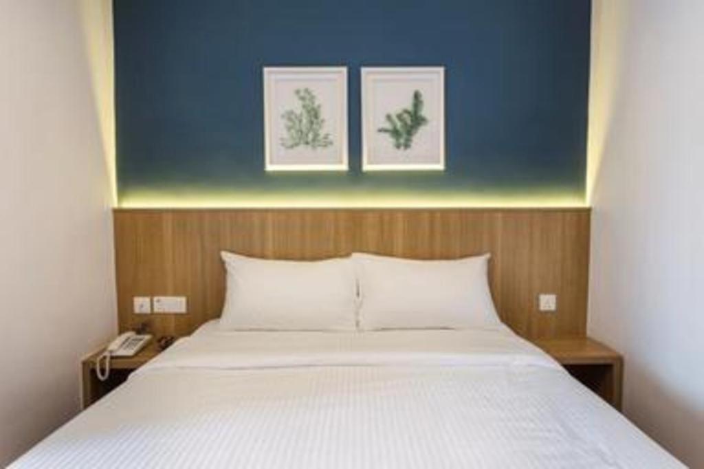 Hotel Insuna 2*